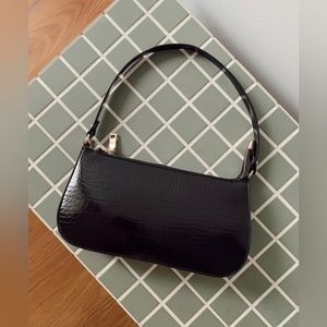 baguette bag black // princess polly